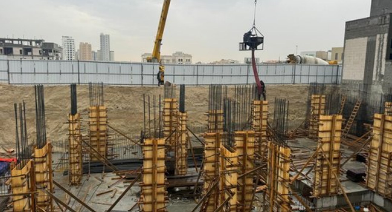 Concrete Bucket Operation